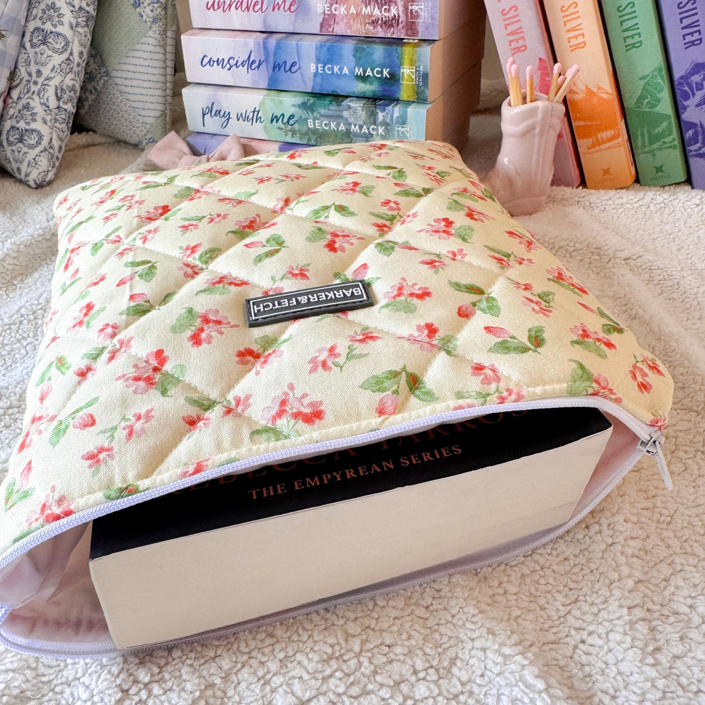 Padded Book sleeve | Buttercup