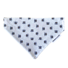 Load image into Gallery viewer, Over Collar bandana - Beehive