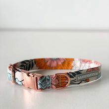 Load image into Gallery viewer, Dog collar - Goldie | Floral
