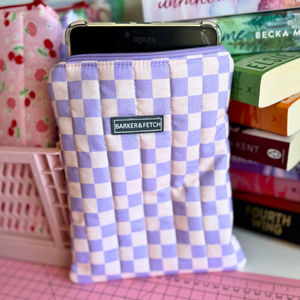 Padded E-reader sleeve | Purple Check