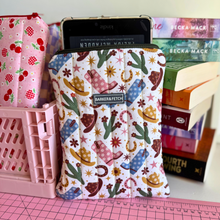 Load image into Gallery viewer, Padded E-reader sleeve | Rodeo