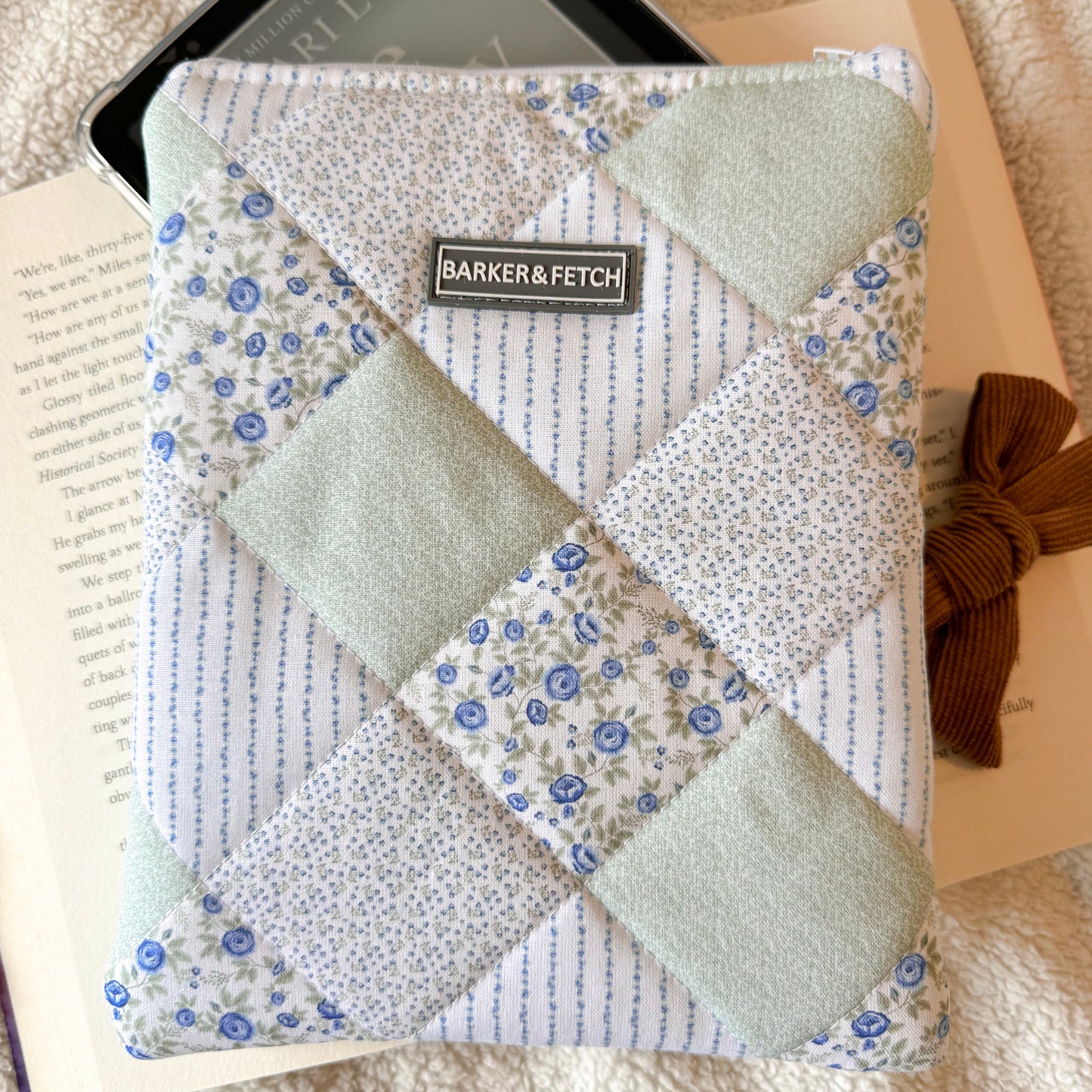 Padded E-reader sleeve | Patchwork