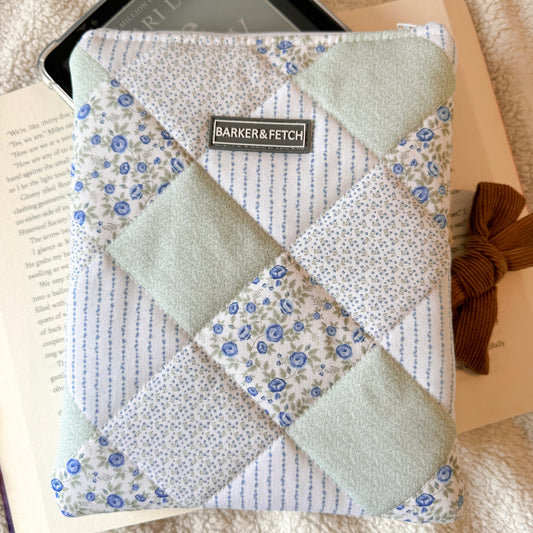 Padded E-reader sleeve | Patchwork