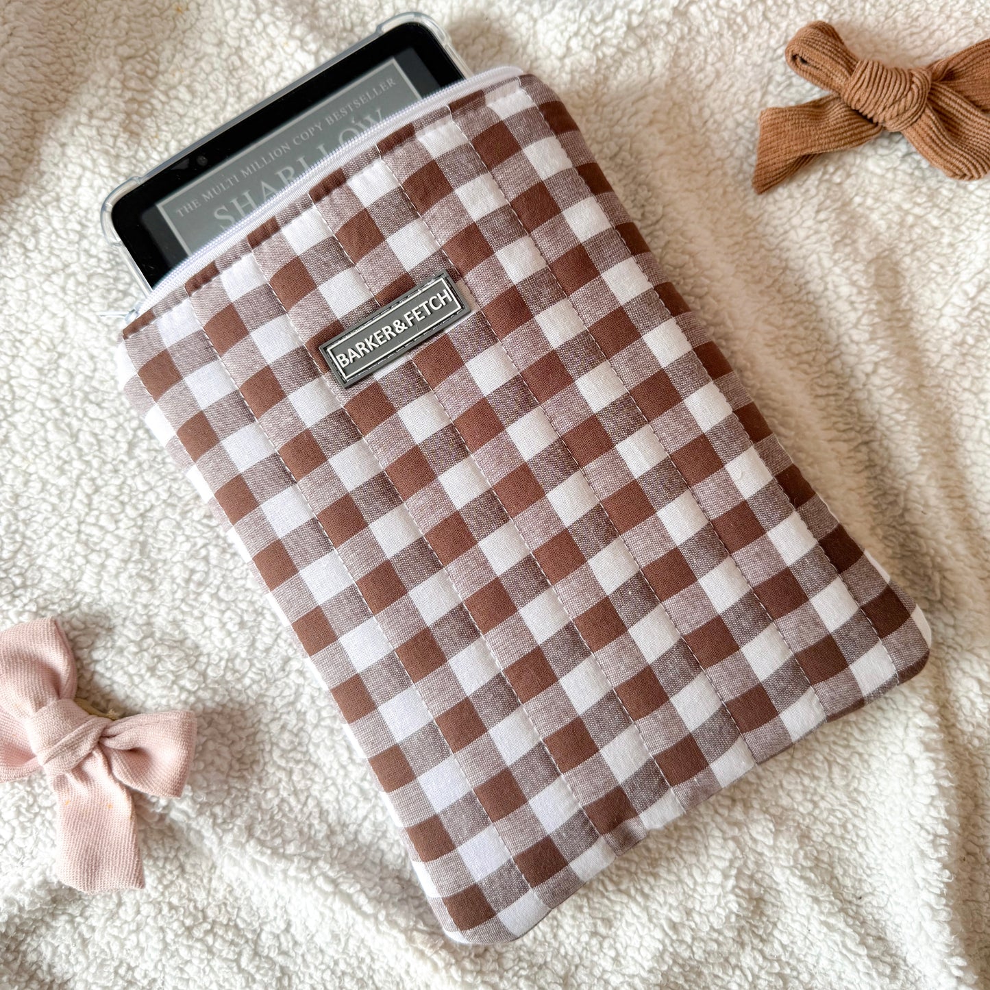 Padded E-reader sleeve | Pinecone