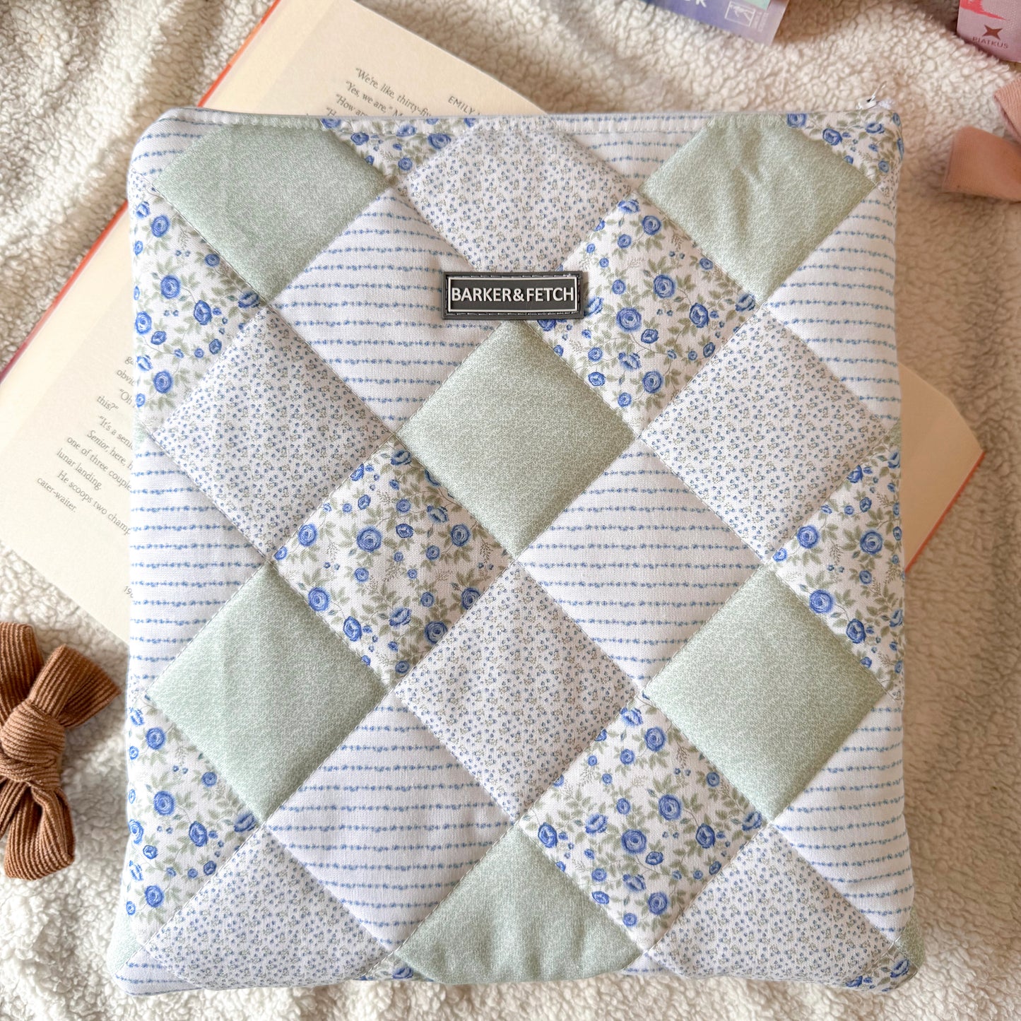 Padded Book sleeve | Patchwork