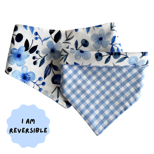 Reversible dog bandana - Blueberry Pie